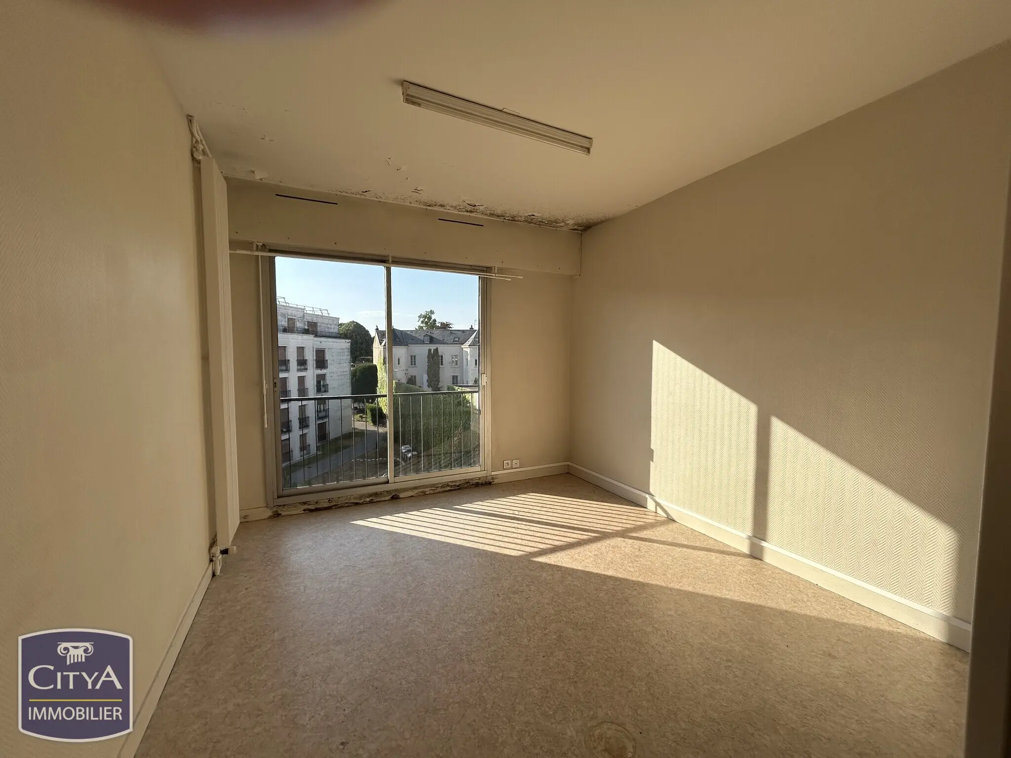 Photo 1 Appartement 1 pièce 24.31m²