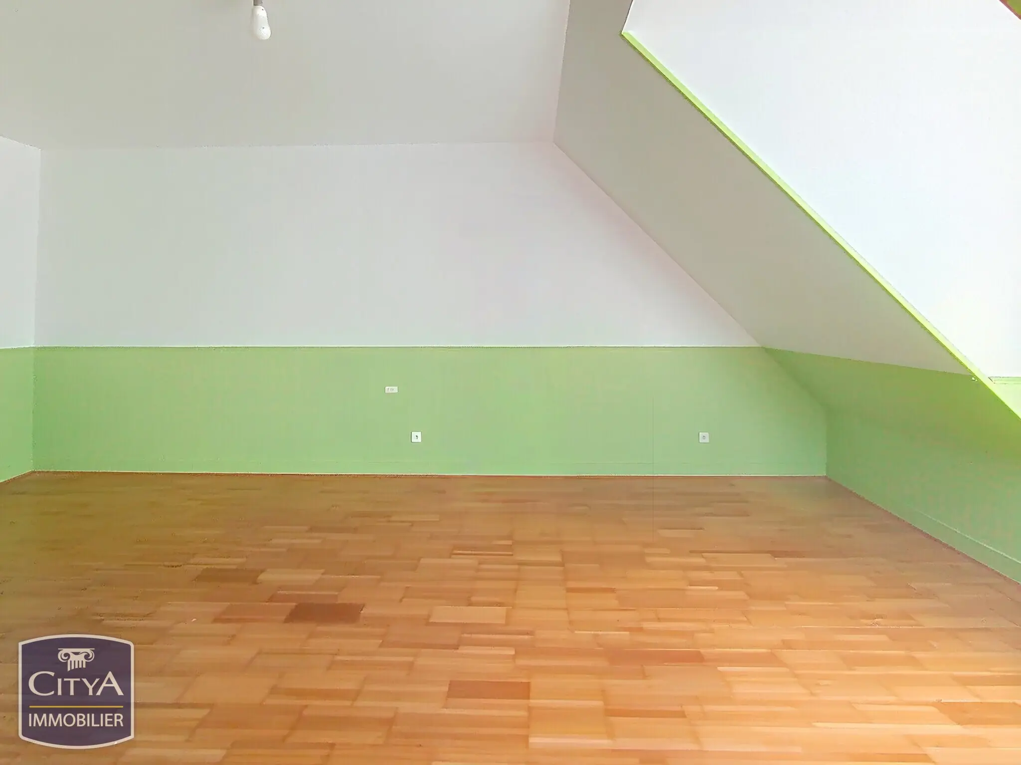 Photo 17 Maison 7 pièces 176m²