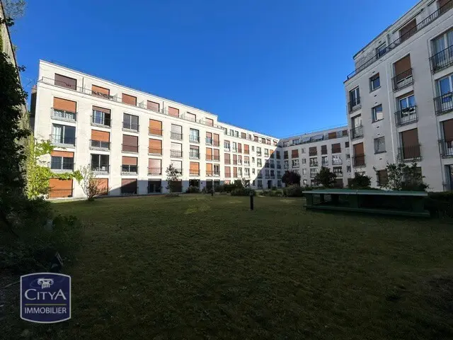 Appartement 2 pièces 44 m² · à Blois · 44 m² · 85 000 €