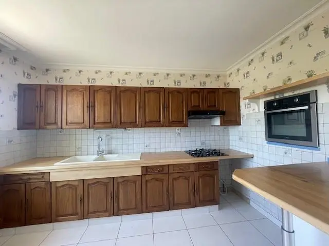 Photo 4 Maison 7 pièces 146m²