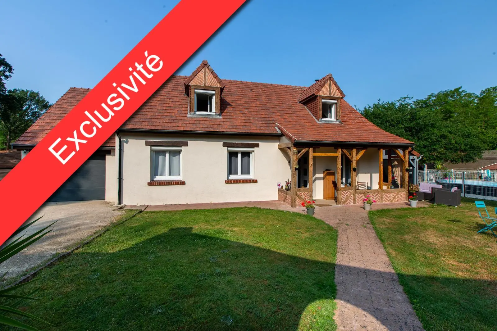 Photo 1 Maison 7 pièces 140m²