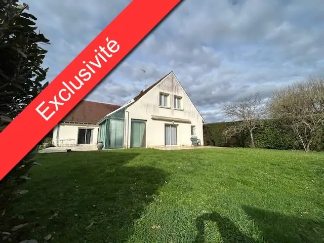 Photo 1 Maison 8 pièces 222m²