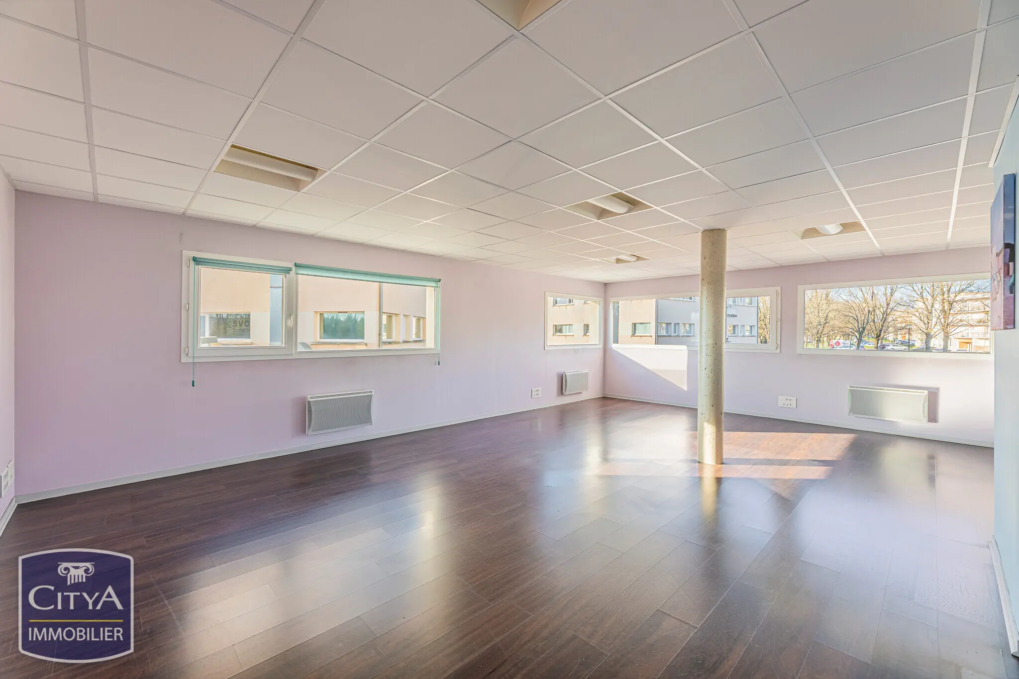 Photo 1 Fonds De Commerce 57.5m²