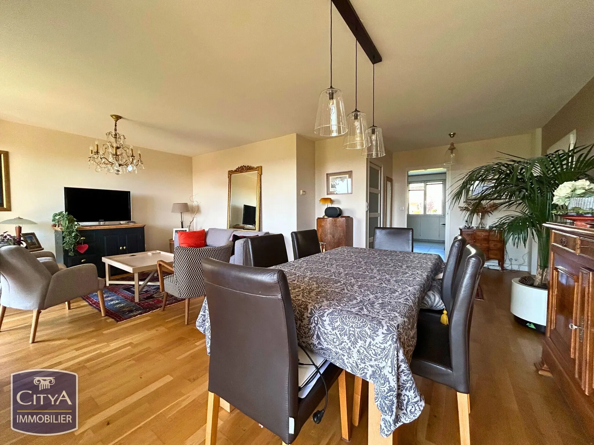 Photo 3 Appartement 5 pièces 103.34m²