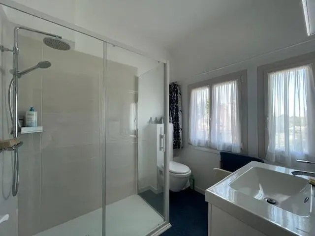 Photo 17 Maison 6 pièces 164m²