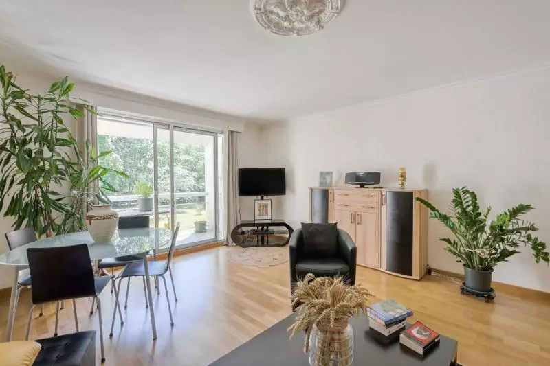 Illustration pour Appartement 3 pièces 87.12m² Photo Appartement 3 pièces 87.12m²