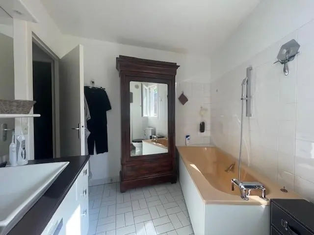 Photo 14 Appartement 5 pièces 125m²