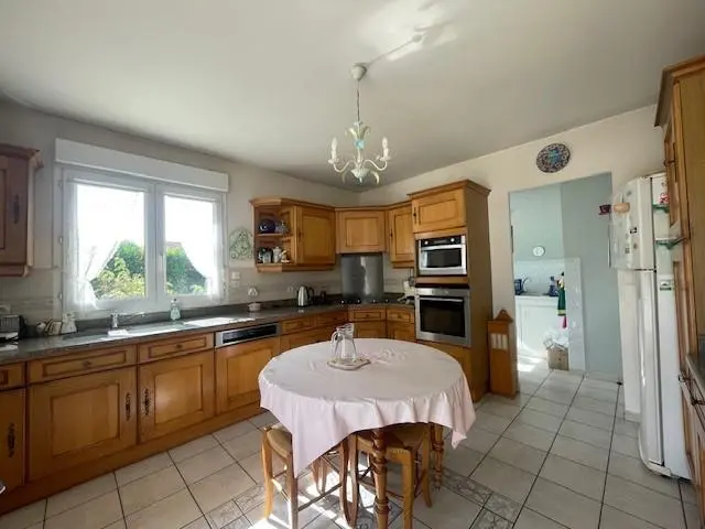 Photo 10 Maison 8 pièces 222m²