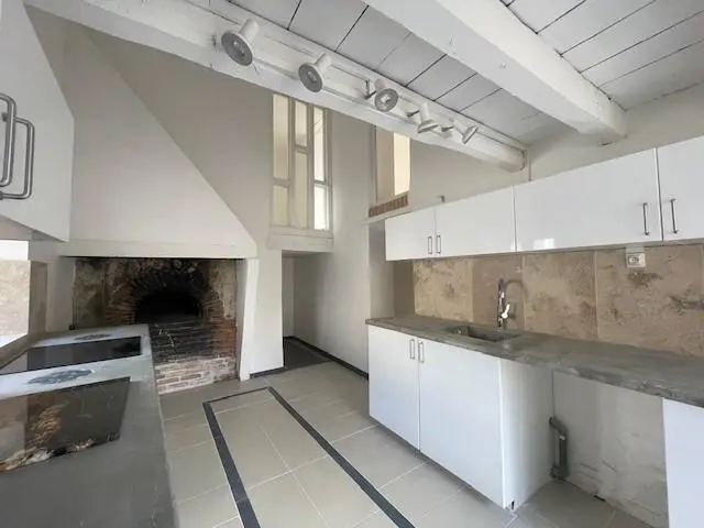 Photo 9 Maison 6 pièces 175m²