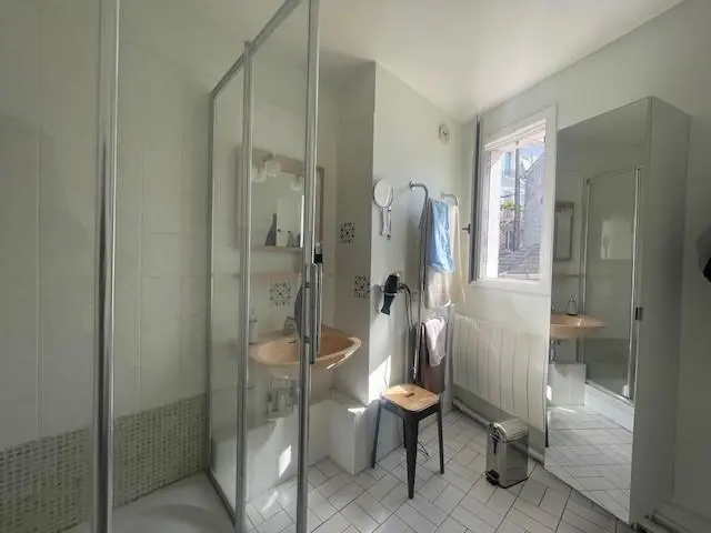 Photo 17 Appartement 5 pièces 125m²