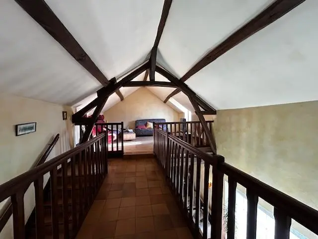 Photo 10 Maison 10 pièces 230m²