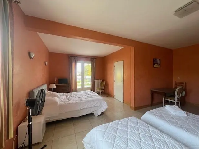 Photo 5 Maison 9 pièces 260m²