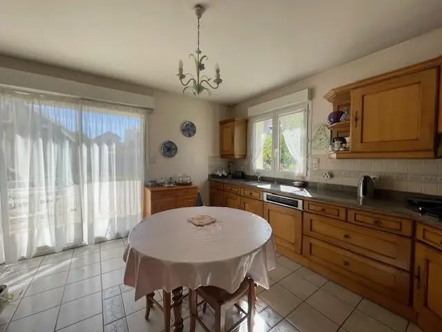 Photo 9 Maison 8 pièces 222m²