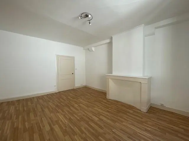 Photo 3 Appartement 1 pièce 33m²