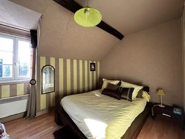 Photo 14 Maison 10 pièces 230m²