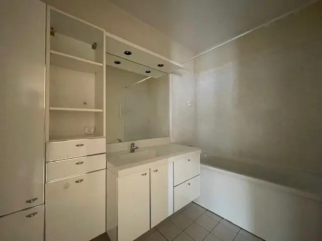 Photo 18 Appartement 5 pièces 107.9m²