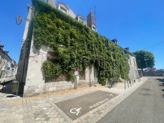 Photo 2 Immeuble 260m²