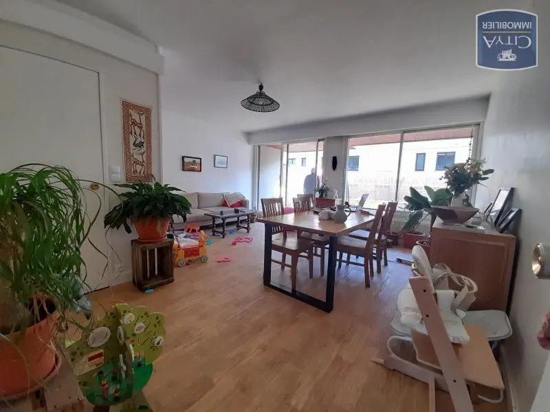 Photo 2 Appartement 4 pièces 93.3m²