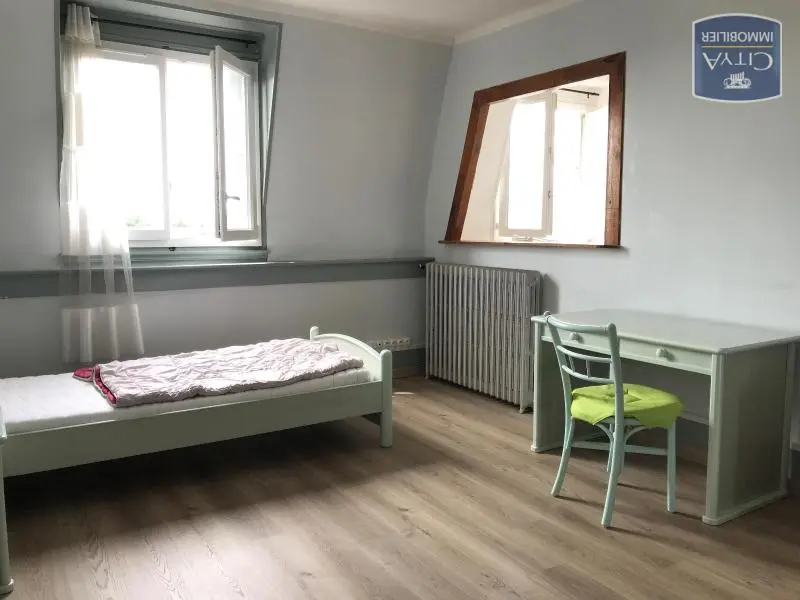 Photo 2 Appartement 1 pièce 28m²
