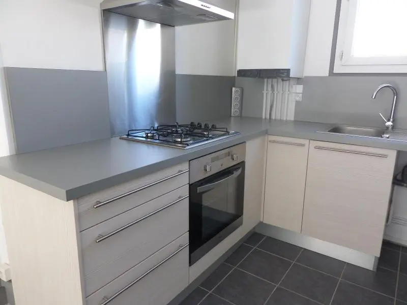 Photo 3 pour Appartement 4 pièces 64m² Photo 3 Appartement 4 pièces 64m²