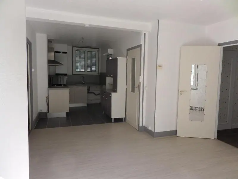 Photo 4 pour Appartement 4 pièces 64m² Photo 4 Appartement 4 pièces 64m²