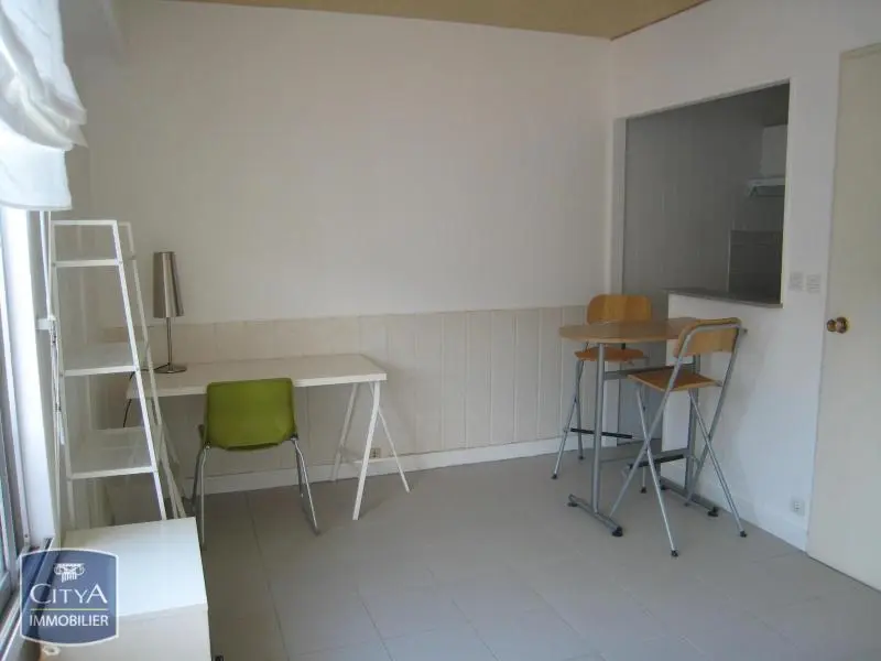 Photo 2 Appartement 1 pièce 22m²