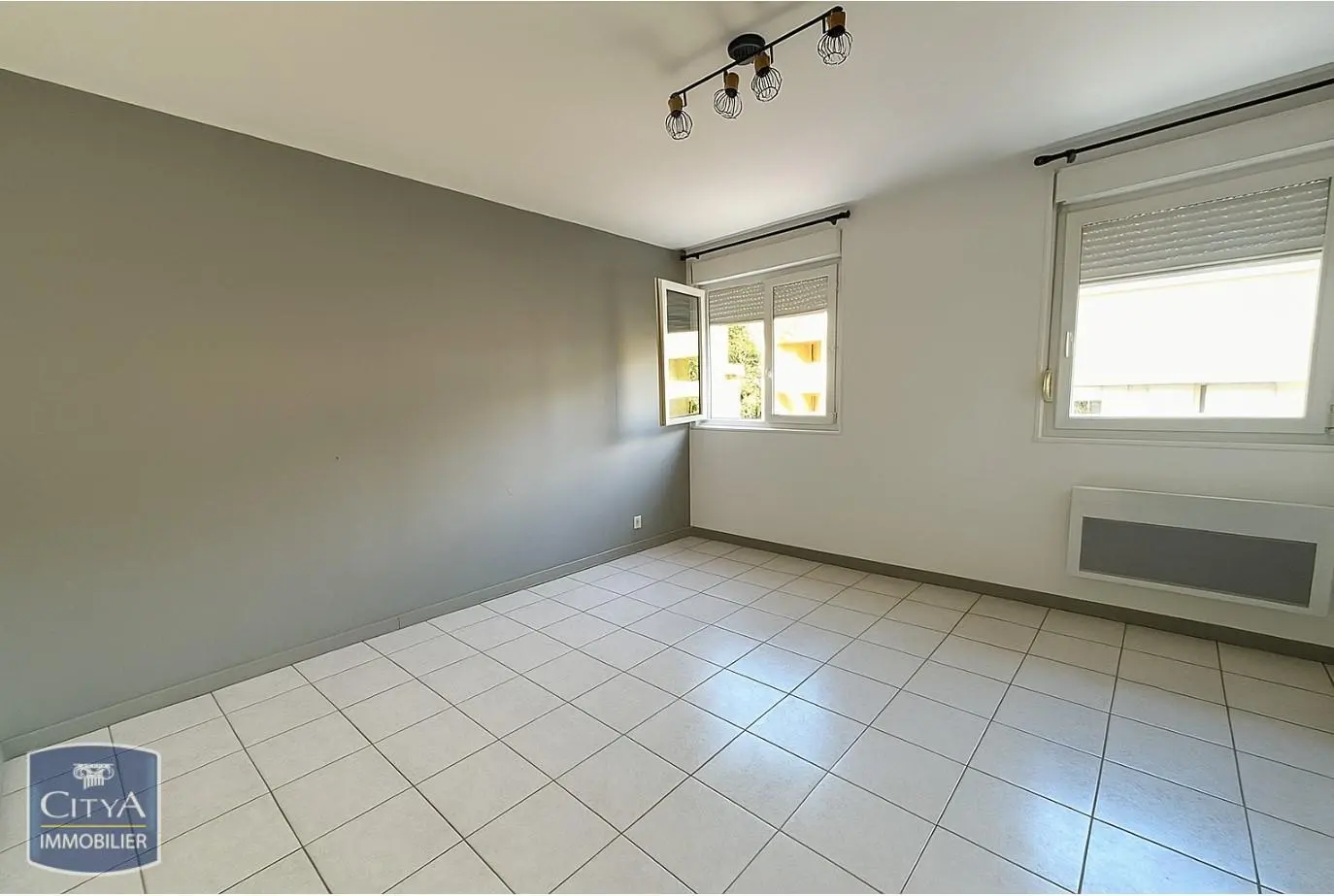 Photo 1 Appartement 1 pièce 20.68m²