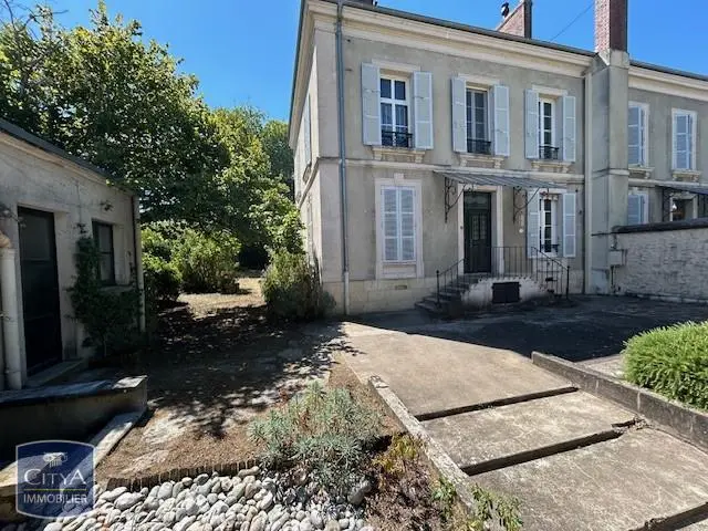 Photo 1 Maison 7 pièces 163.53m²