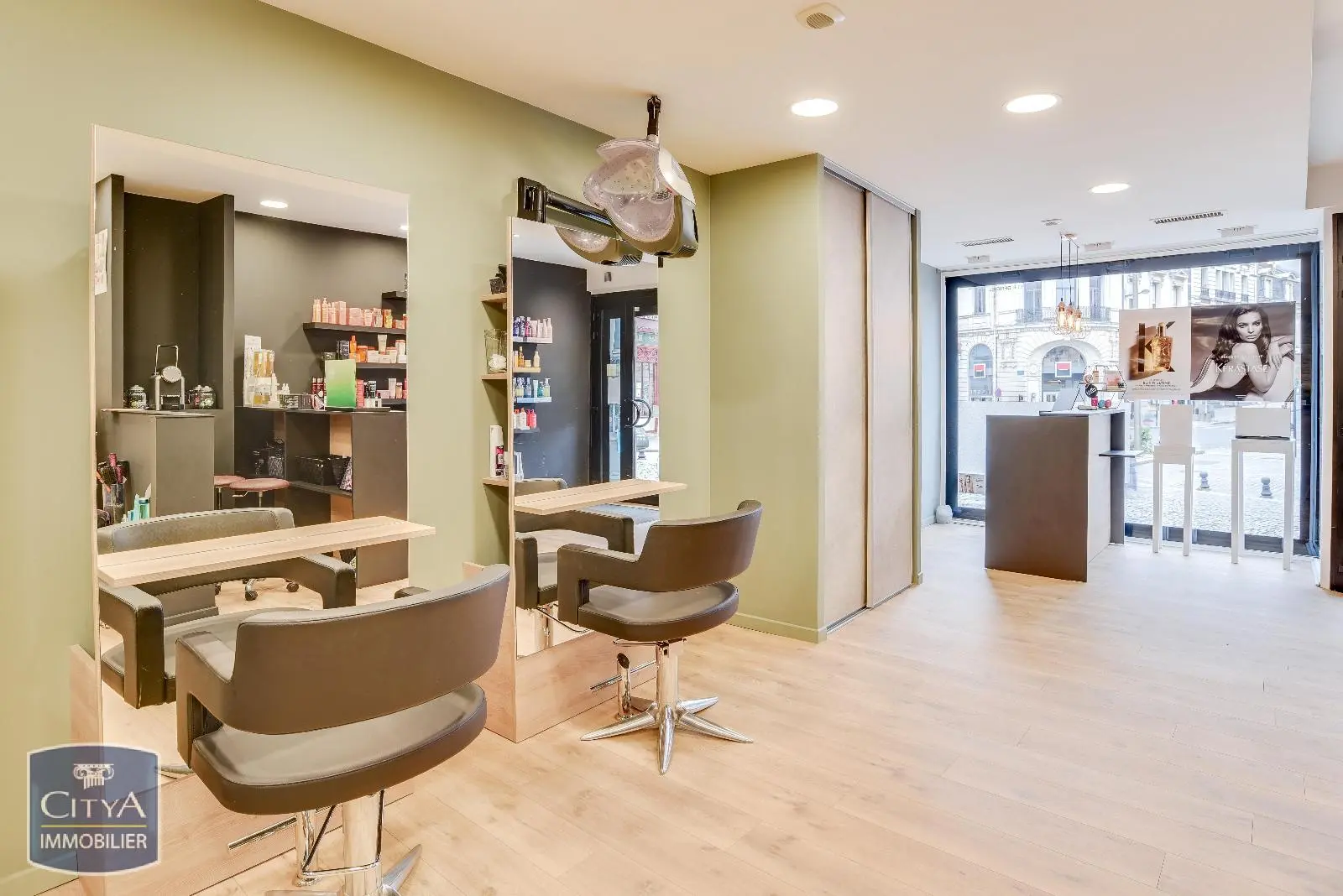 Photo 3 Local Commercial