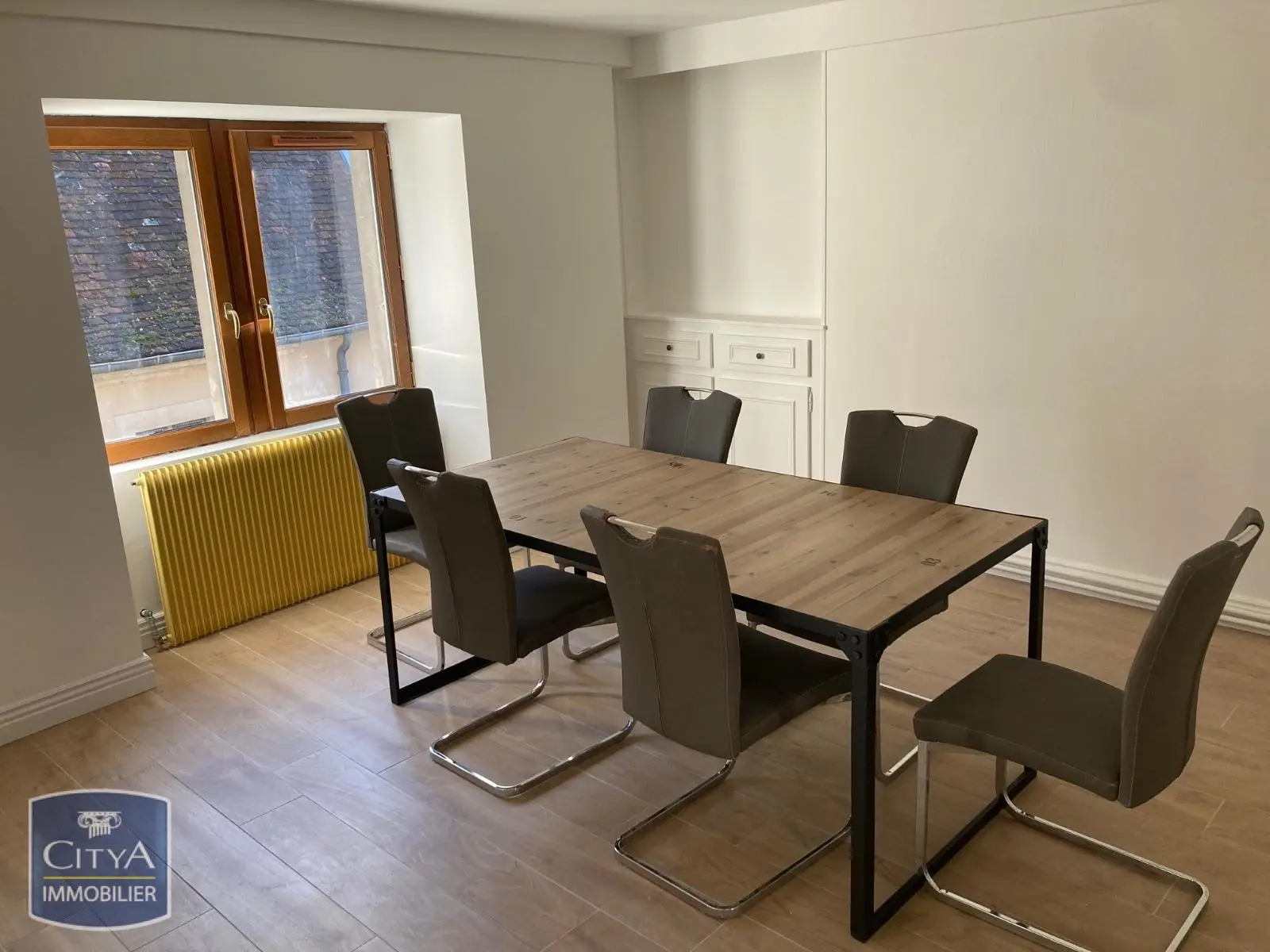 Photo 2 Appartement 5 pièces 120m²