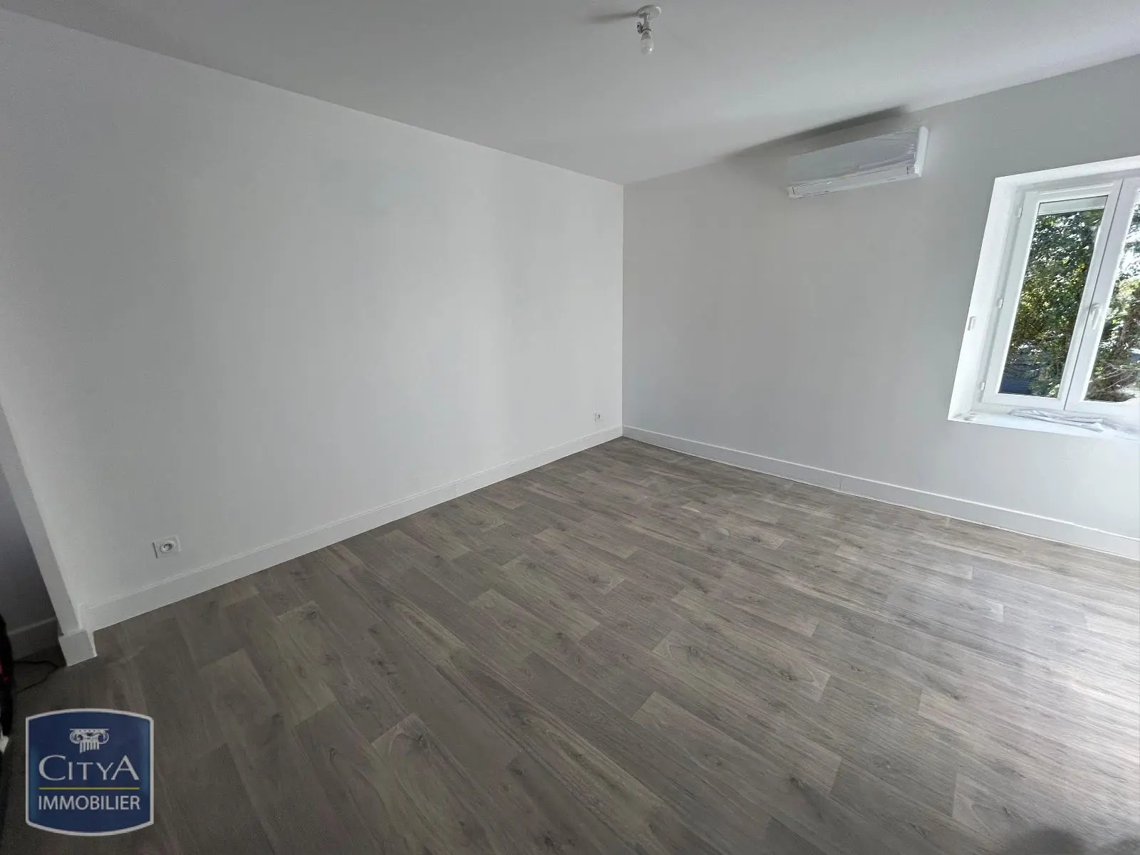 Photo 2 Appartement 5 pièces 90m²