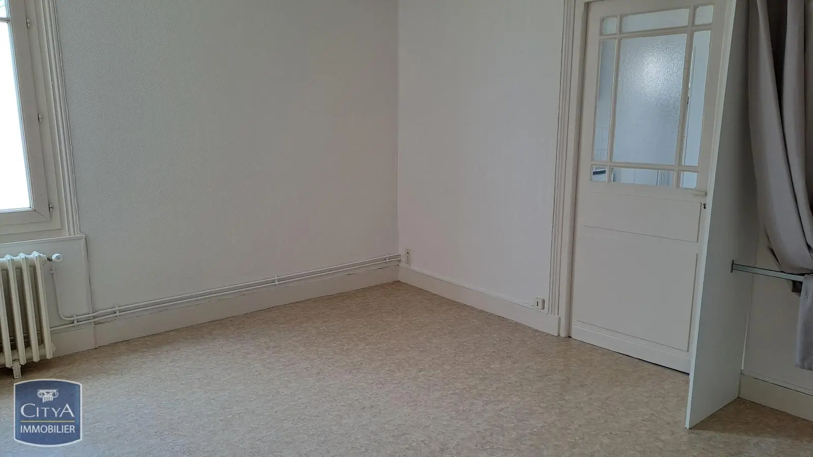 Photo 3 Appartement 1 pièce 27.71m²