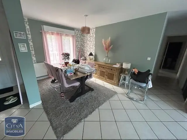 Photo 1 Maison 5 pièces 145m²
