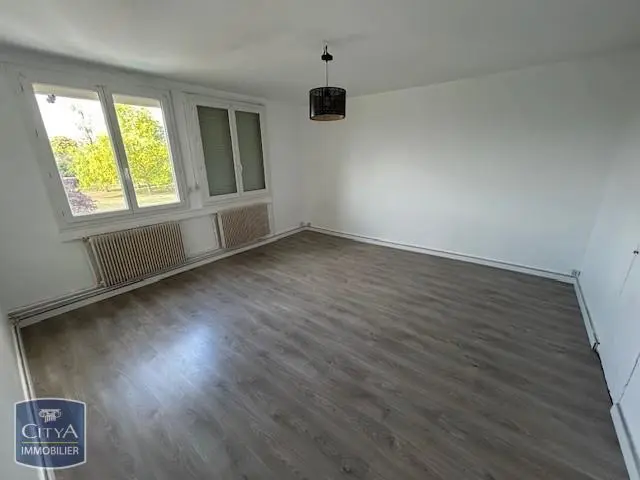 Photo 1 Appartement 2 pièces 57.49m²