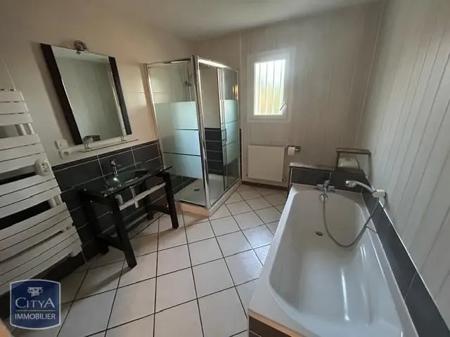 Photo 7 Maison 7 pièces 145m²