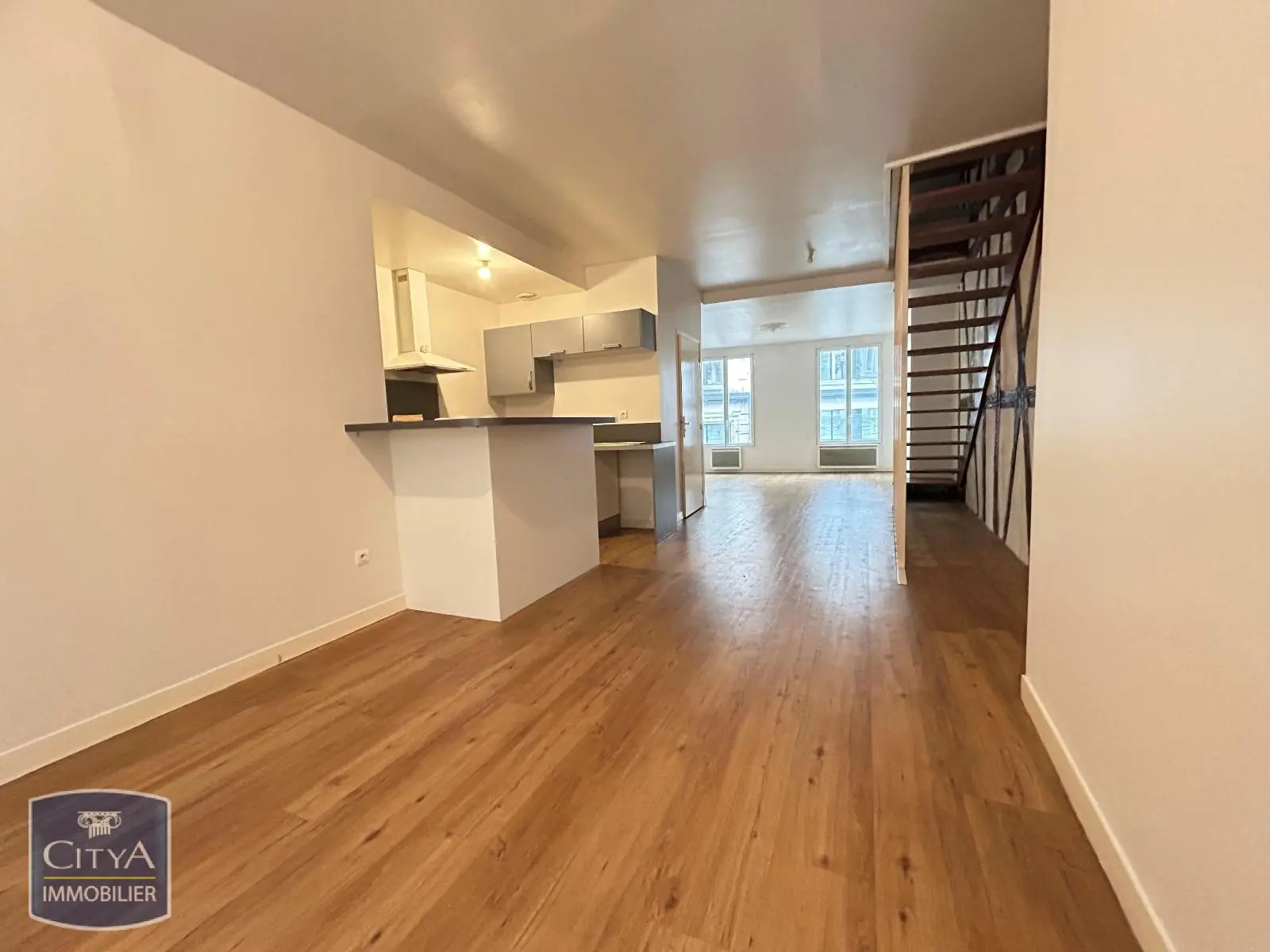 Photo 3 Appartement 4 pièces 110m²