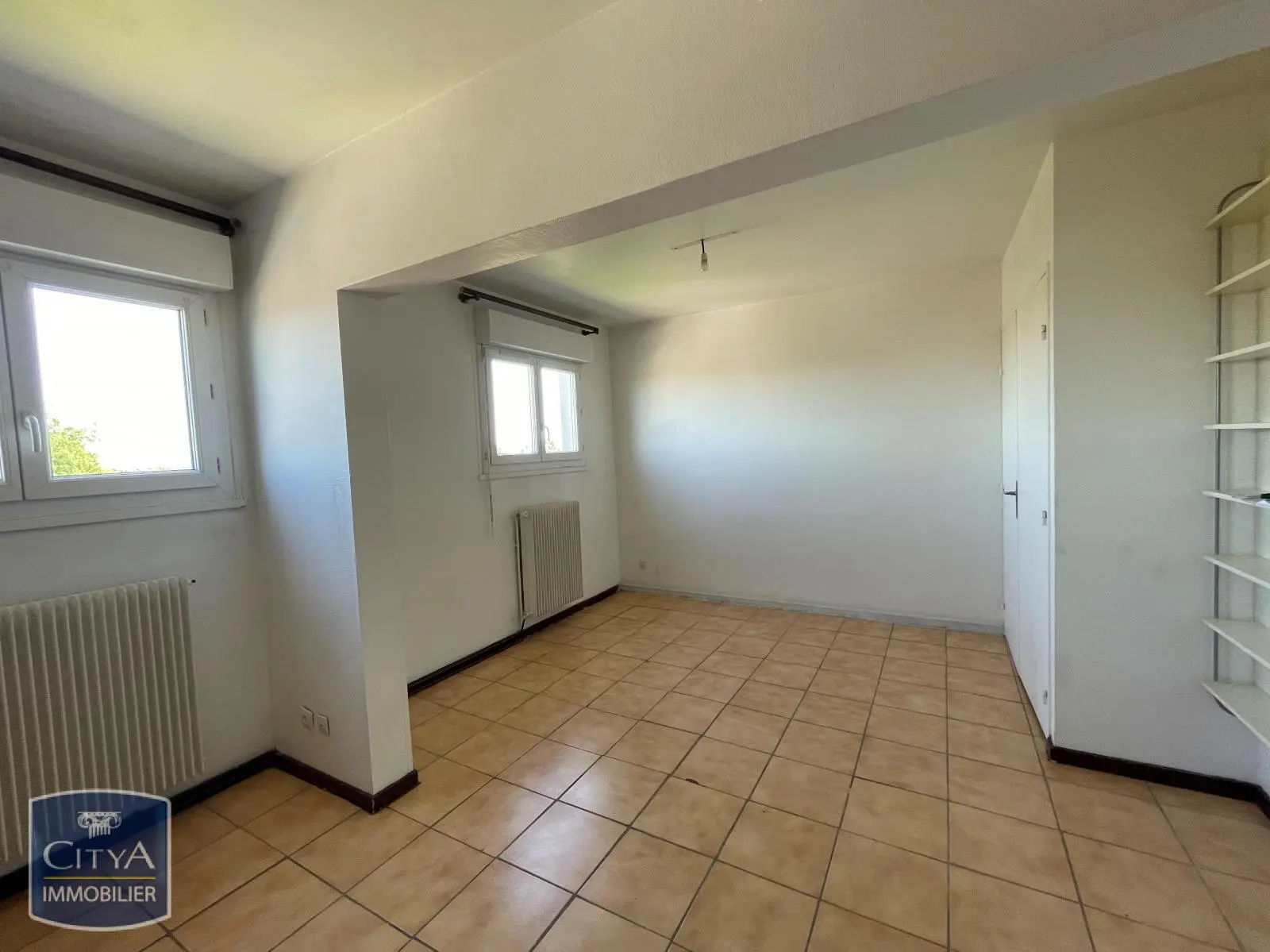 Photo 2 Appartement 1 pièce 27.39m²