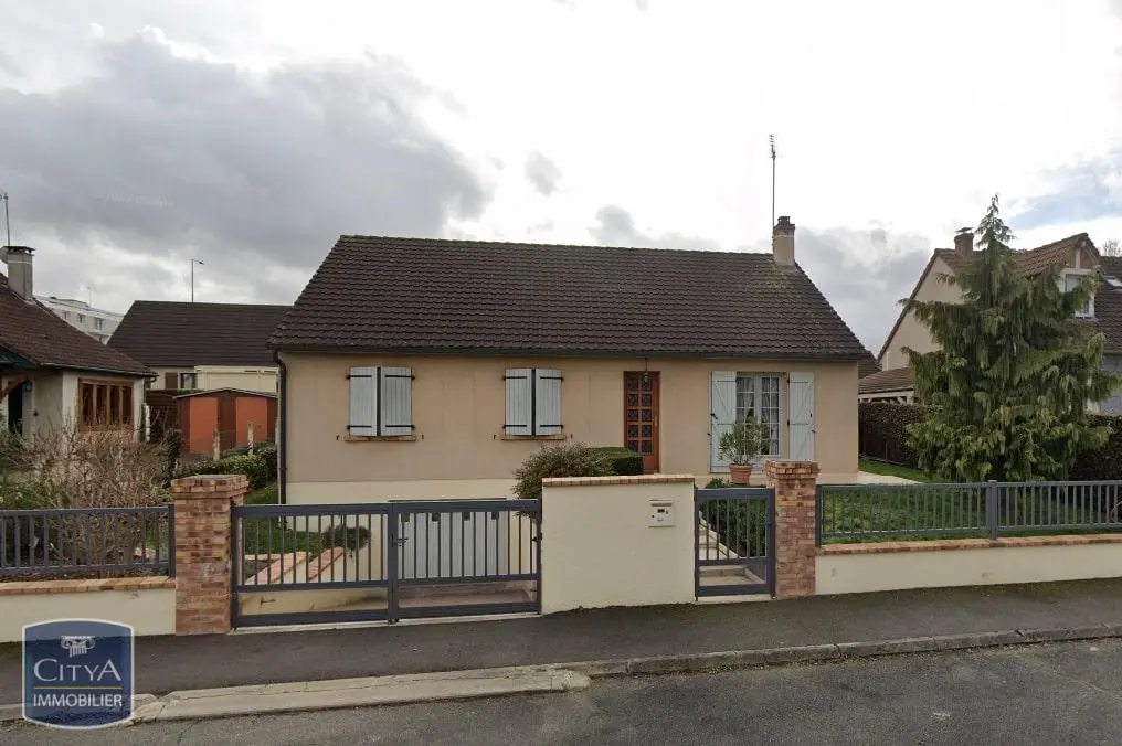 Photo 1 Maison 4 pièces 93m²