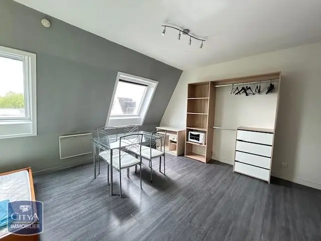 Photo 2 Appartement 1 pièce 24.08m²