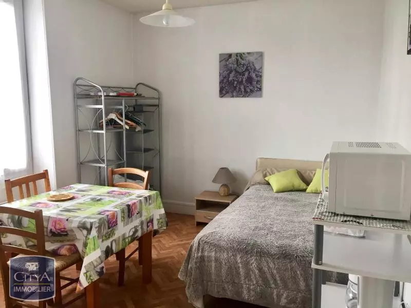 Illustration pour Appartement 1 pièce 16.53m² Photo Appartement 1 pièce 16.53m²