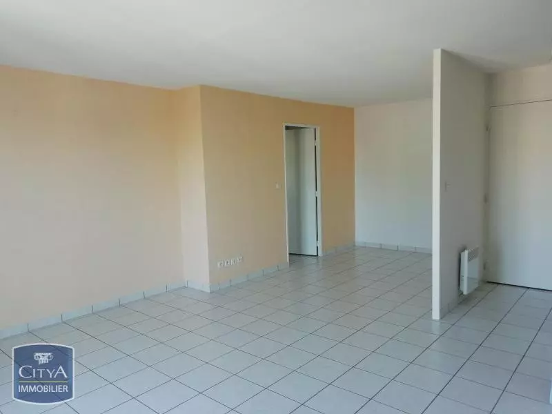 Illustration pour Appartement 2 pièces 48m² Photo Appartement 2 pièces 48m²