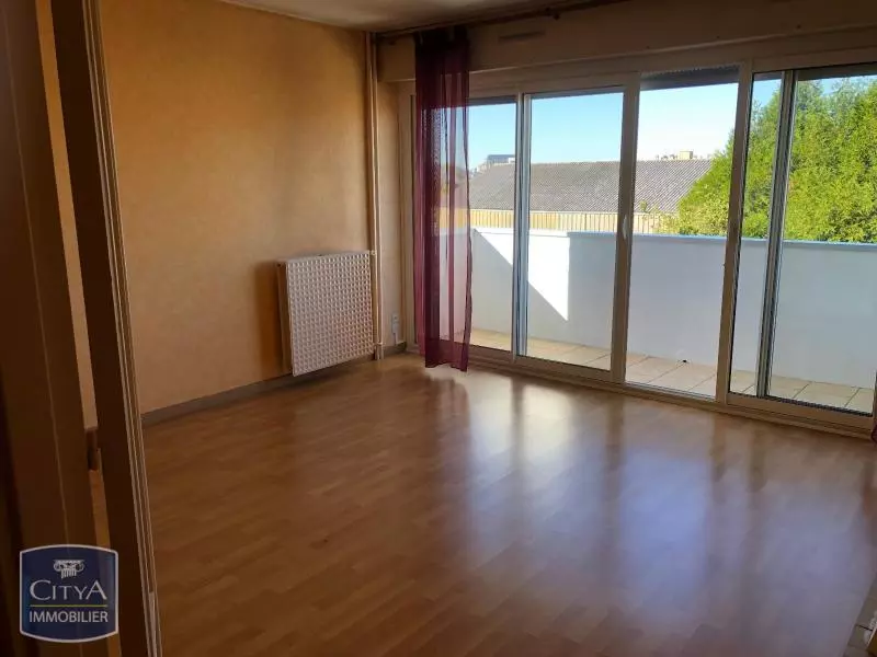 Illustration pour Appartement 1 pièce 35m² Photo Appartement 1 pièce 35m²