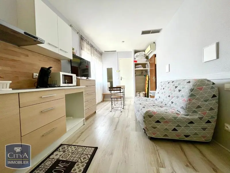 Photo 2 Appartement 1 pièce 18m²