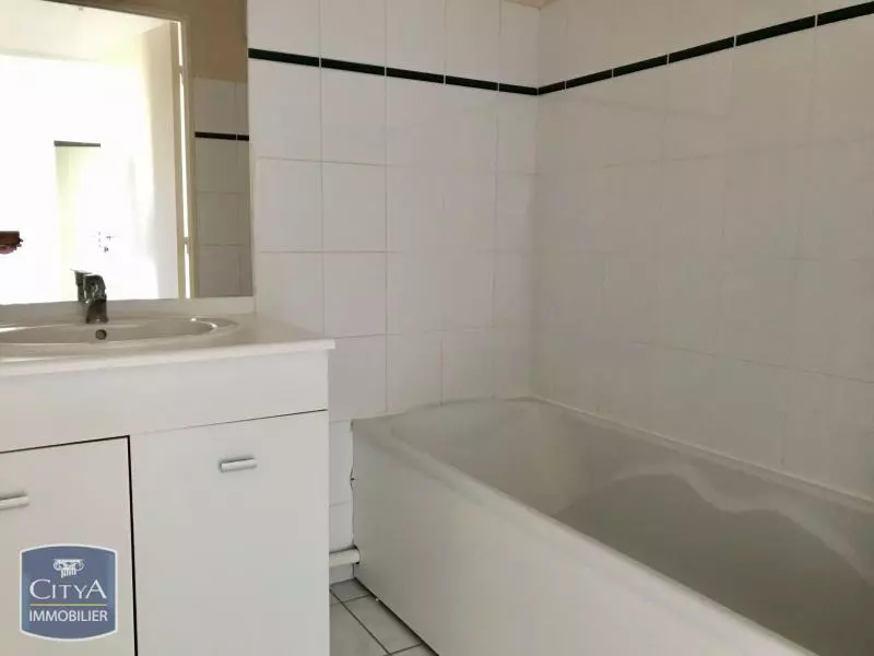 Photo 5 appartement Bourges