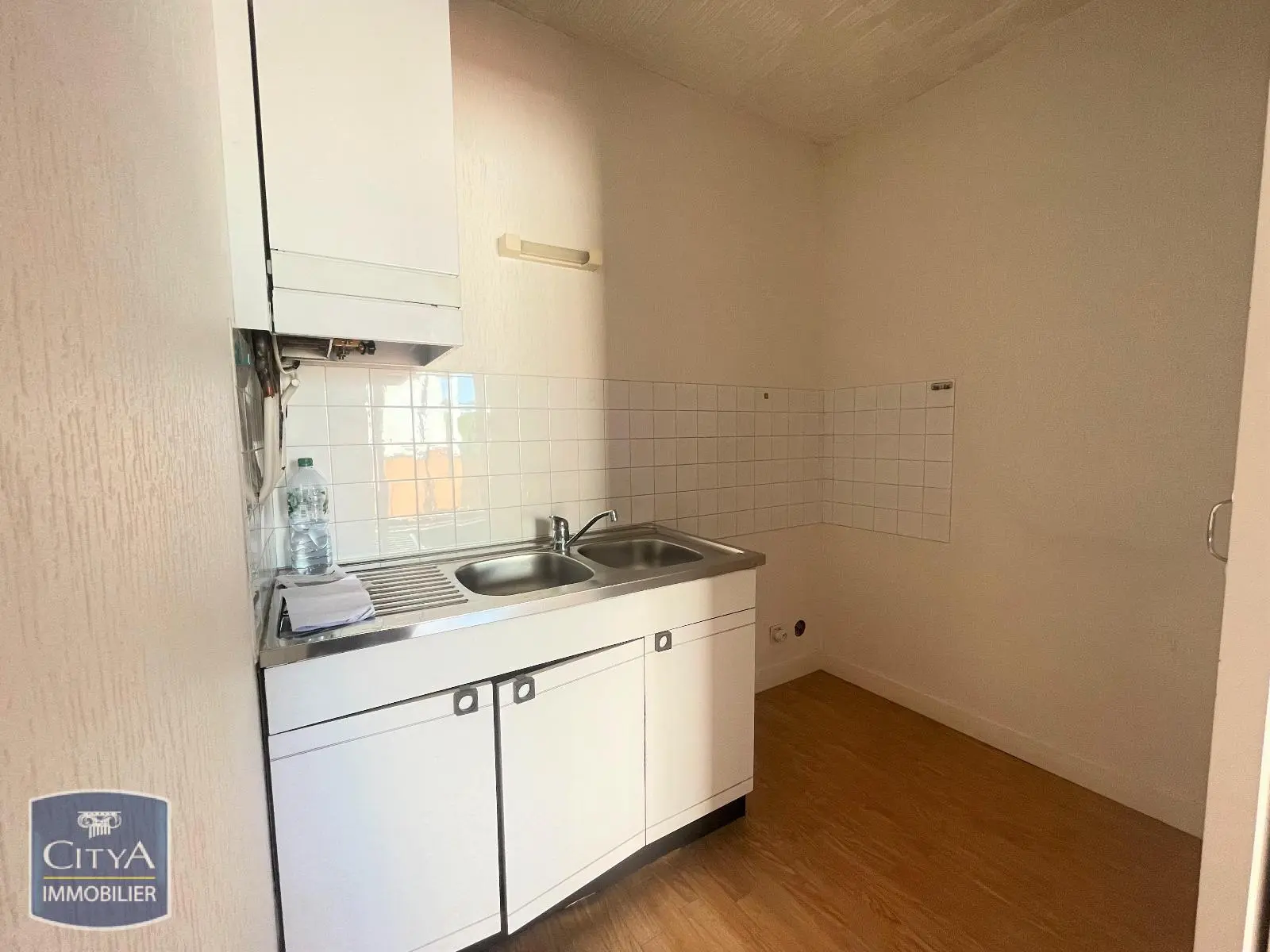 Photo 2 Appartement 1 pièce 26m²