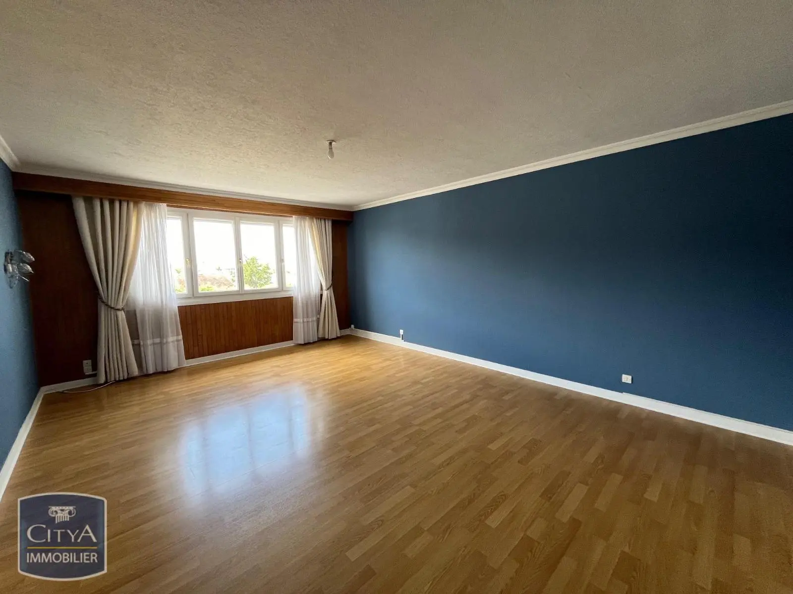 Photo 3 Appartement 5 pièces 102.43m²