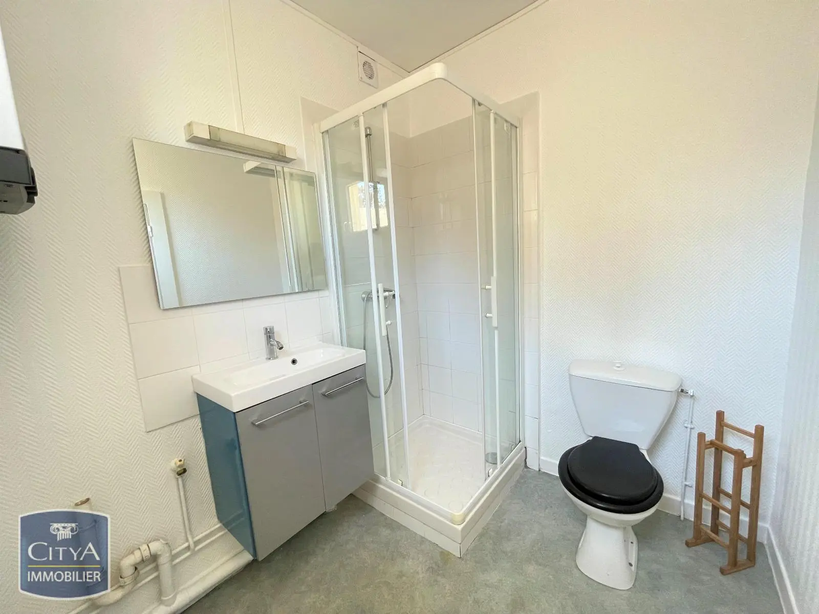 Photo 3 Appartement 1 pièce 27.71m²