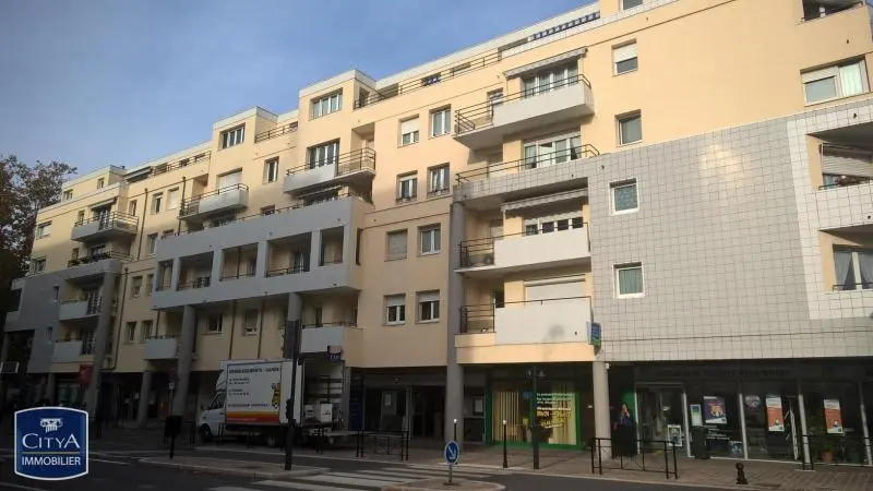 Photo 5 appartement Bourges