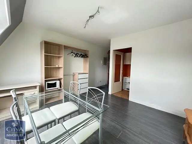 Photo 3 Appartement 1 pièce 24.08m²