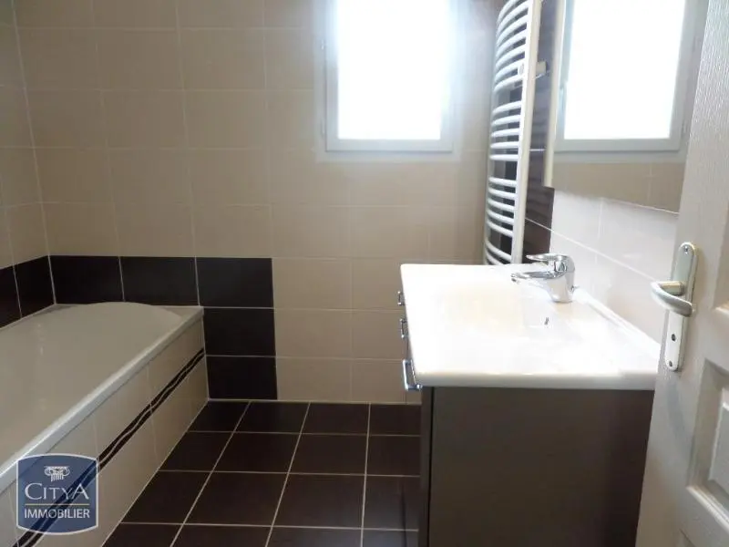 Photo 10 Maison 5 pièces 130.09m²